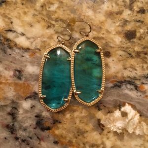 Kendra Scott dangle earrings